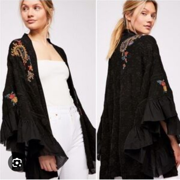 Dottie West Embroidered Ruffled Kimono Size XS/S - Picture 12 of 12